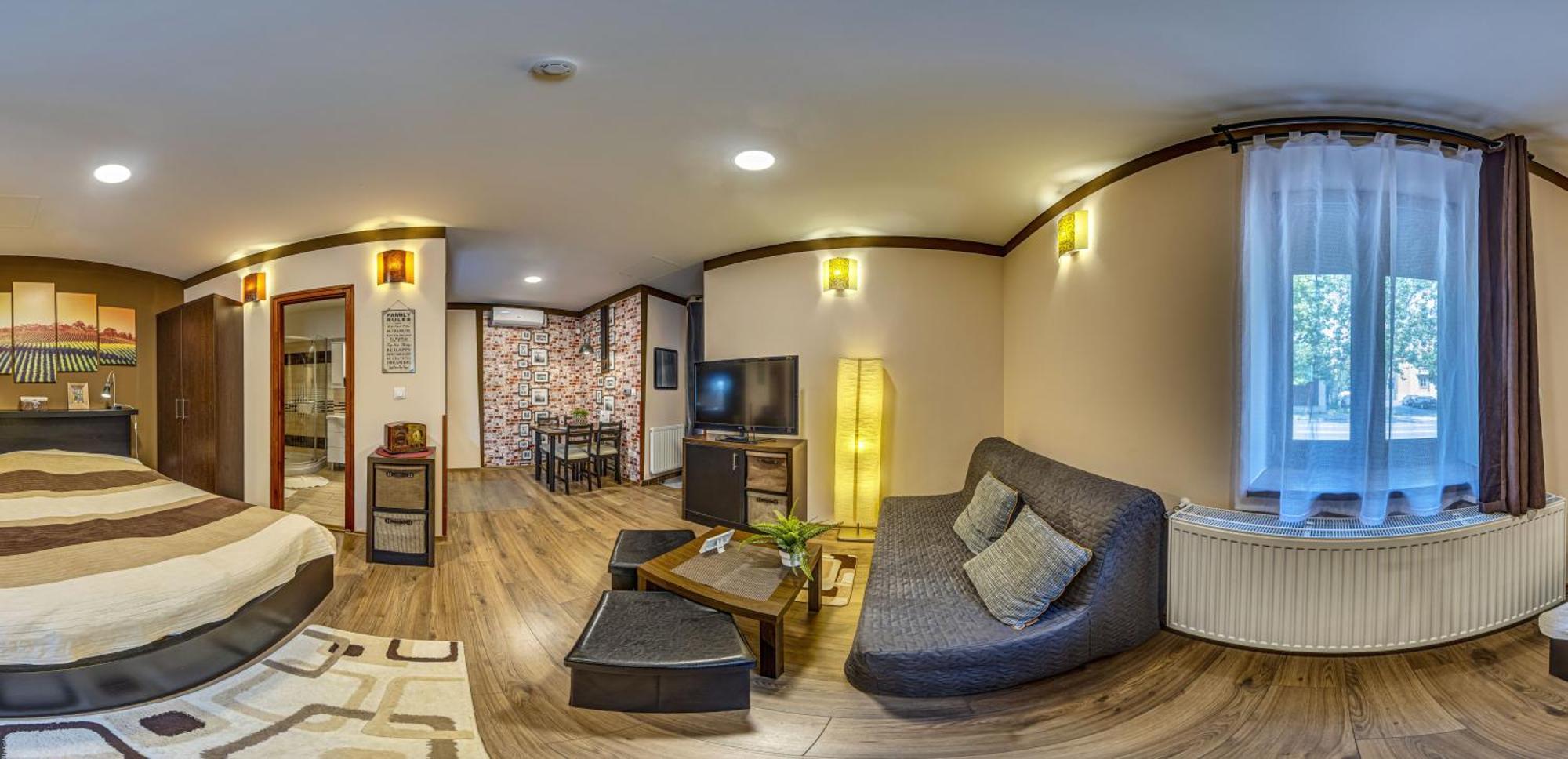 Bed and Breakfast Napraforgó Wellness Ház és Panzió Pécs Esterno foto